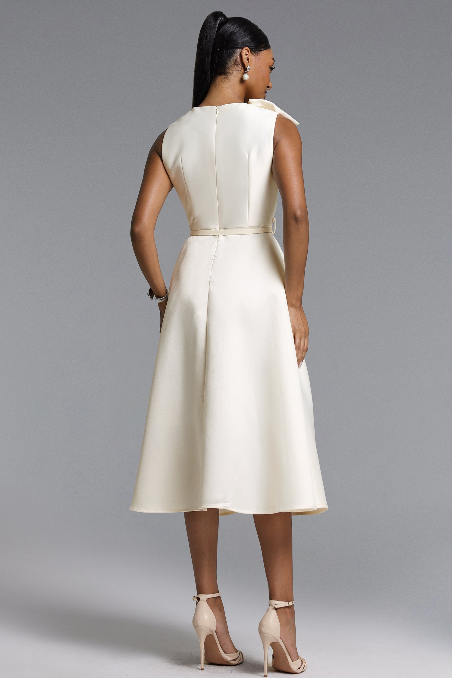 Fallon Elegant Tailored Sleeveless Bow Detailed Woven Midi Dress D260401112