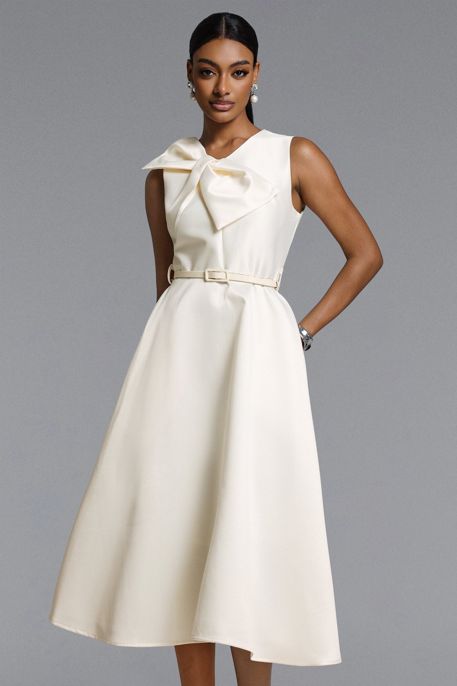 Fallon Elegant Tailored Sleeveless Bow Detailed Woven Midi Dress D260401112