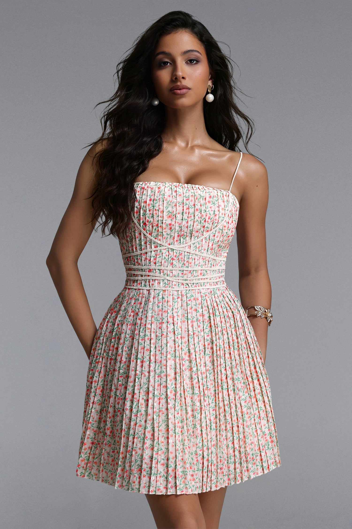 Modan Romantic Cinched Sleeveless Floral Print Pleated Woven Mini Dress C260400059