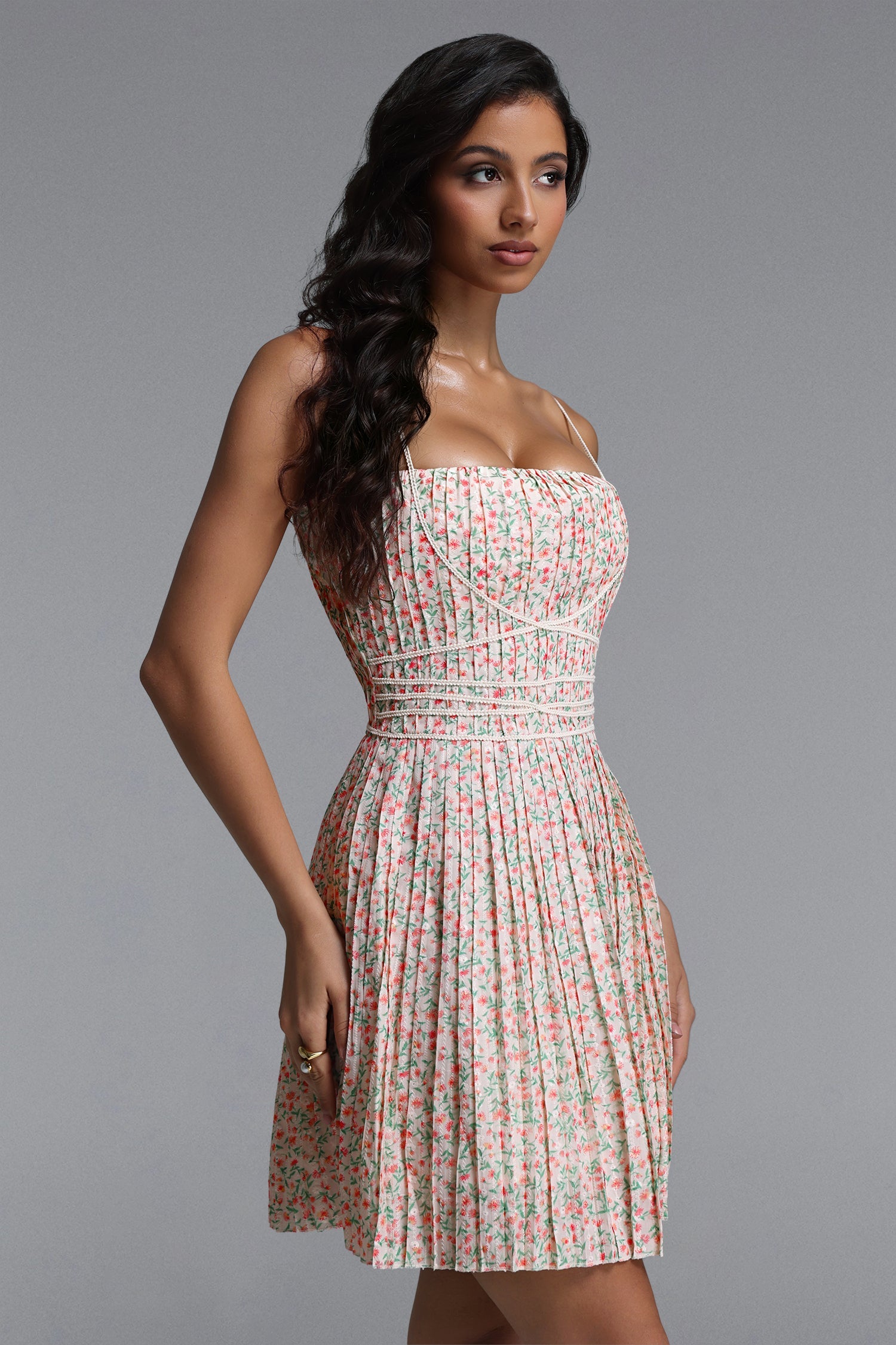 Modan Romantic Cinched Sleeveless Floral Print Pleated Woven Mini Dress C260400059