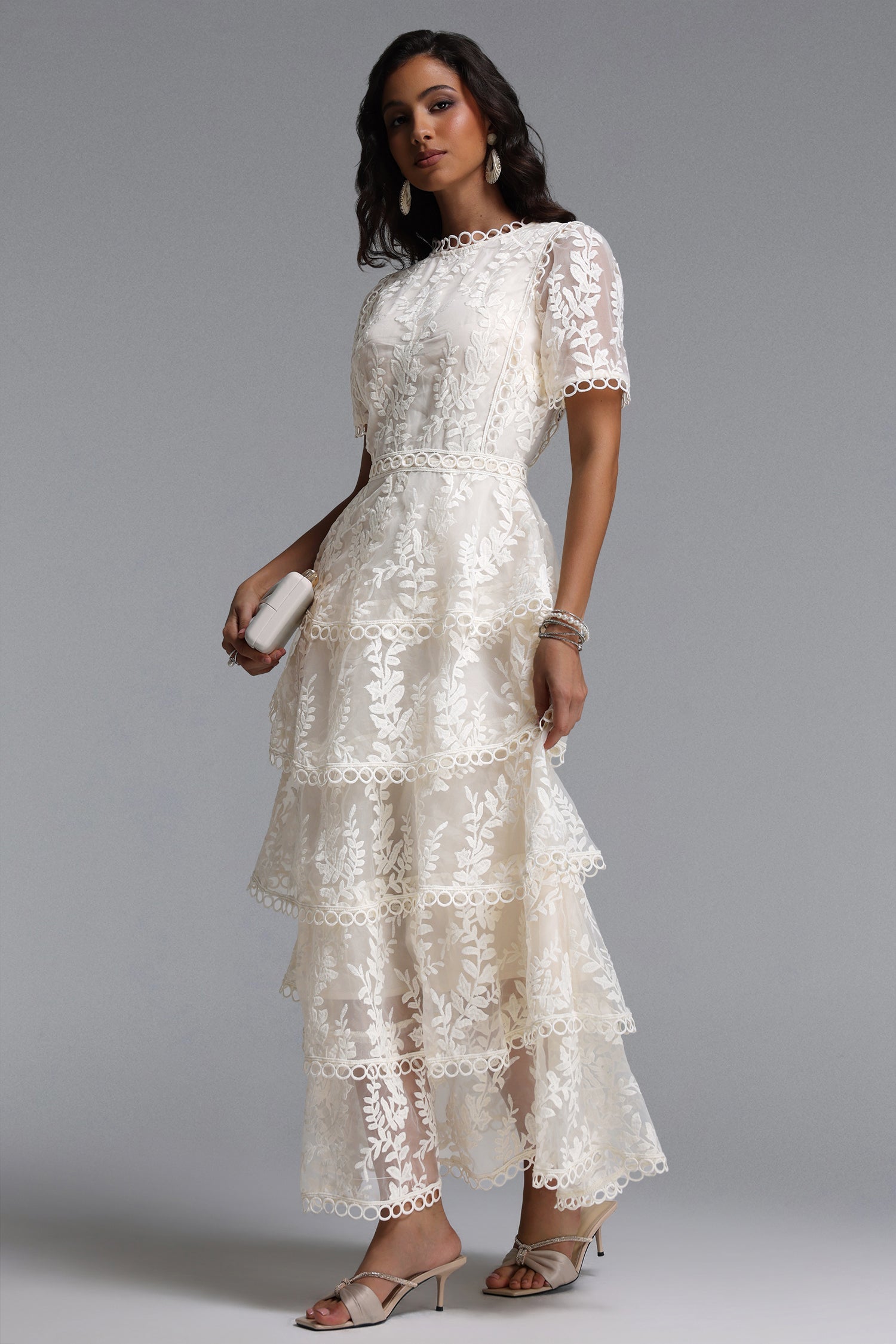 Yedda Resort Flowy Round Neck Short Sleeve Floral Embroidered Woven Maxi Dress C260400053