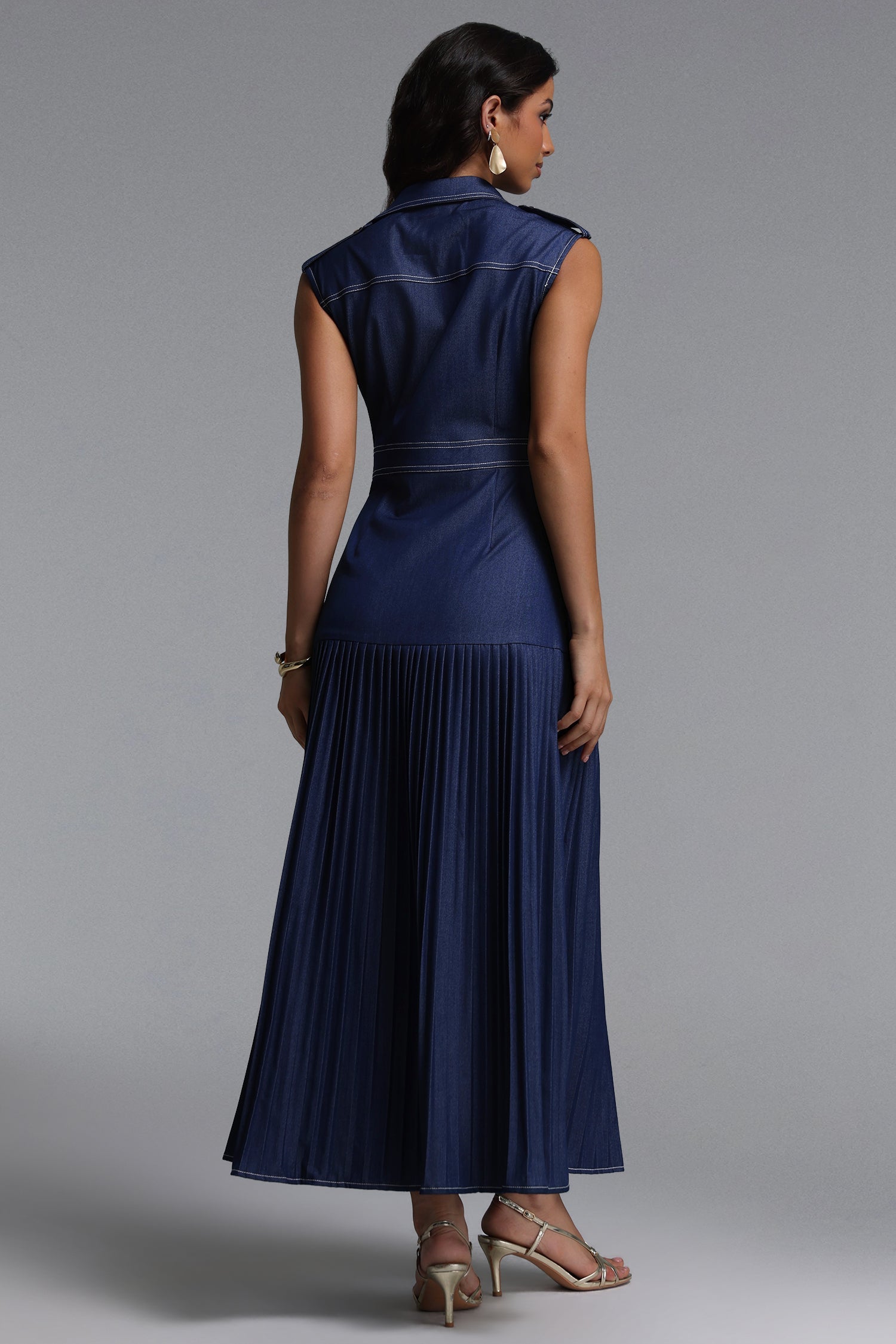 Jouy Elegant Tailored Sleeveless Pleated Denim Maxi Dress C260400051