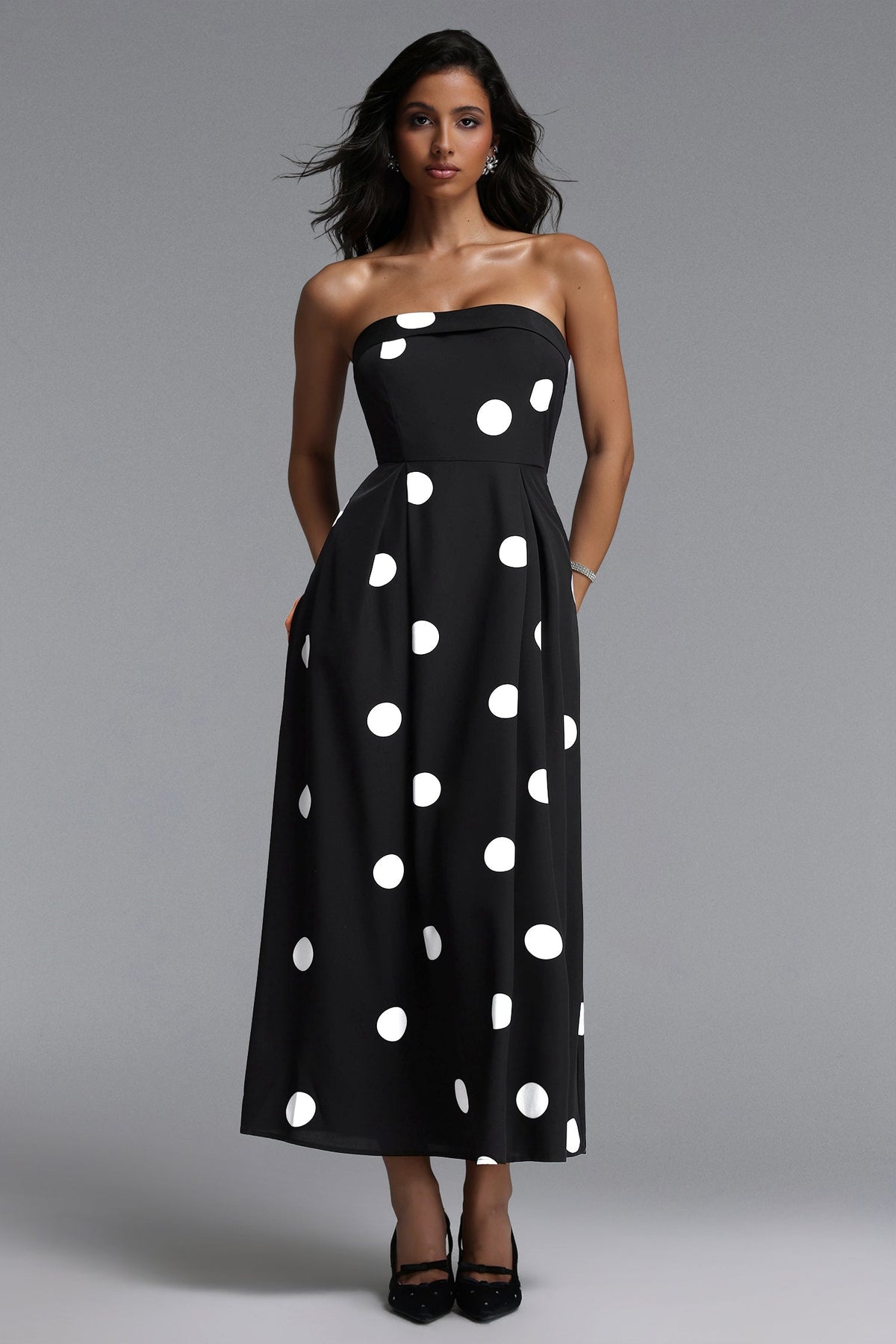 Marley Elegant Tailored Sleeveless Polka Dot Woven Maxi Dress C260400062