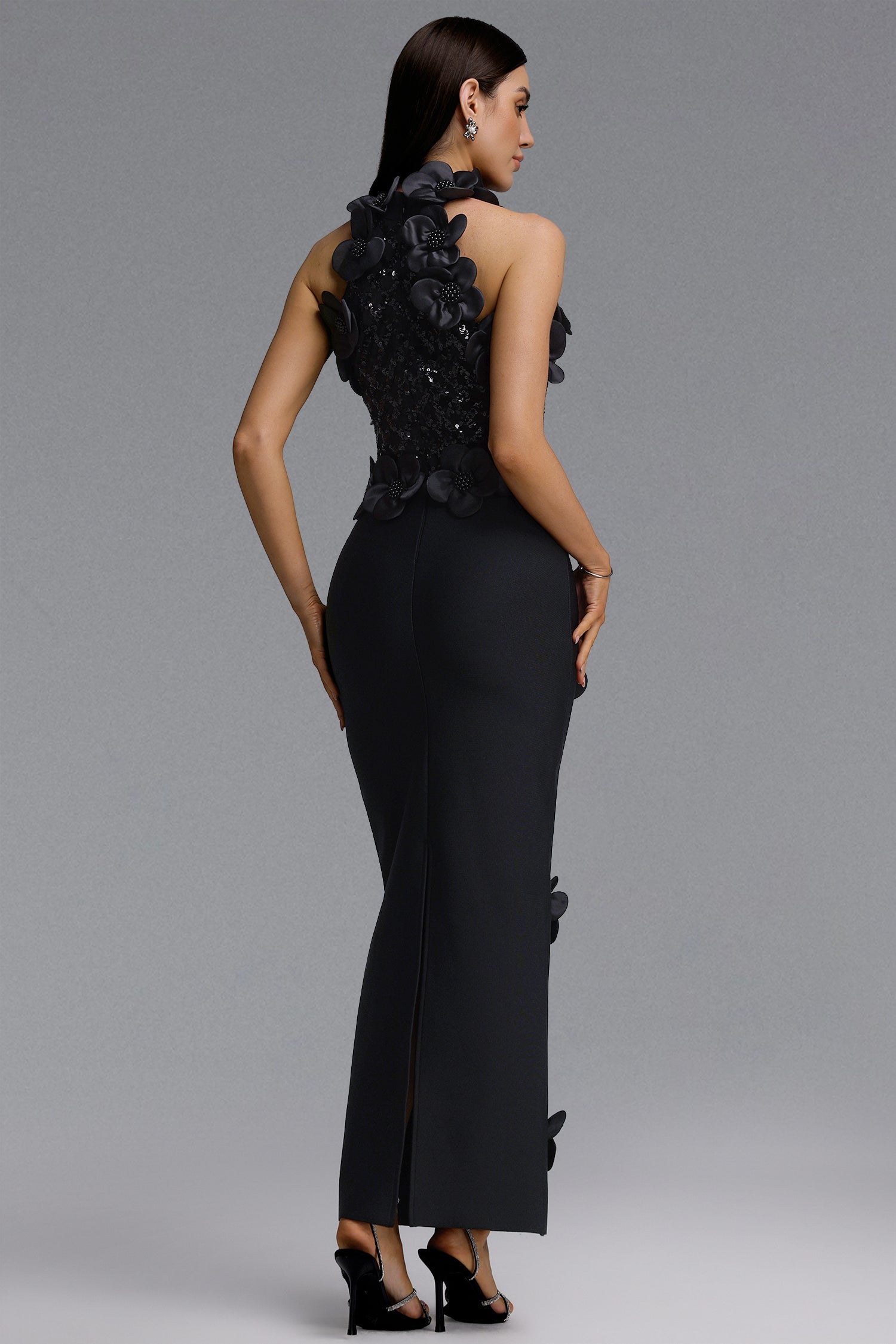 Giela Oria Glamorous Contour Pearl Floral Bandage Black Maxi Dress D260601448