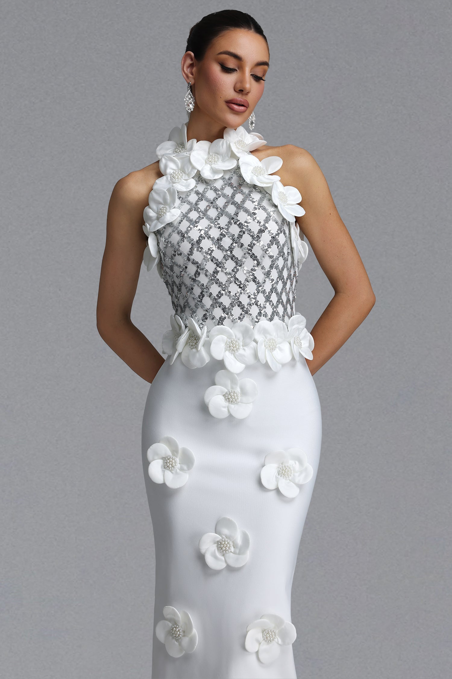 Jacqueline Gorgeous Slim Pearl Floral Bandage Beige White Maxi Evening Dress D260601448