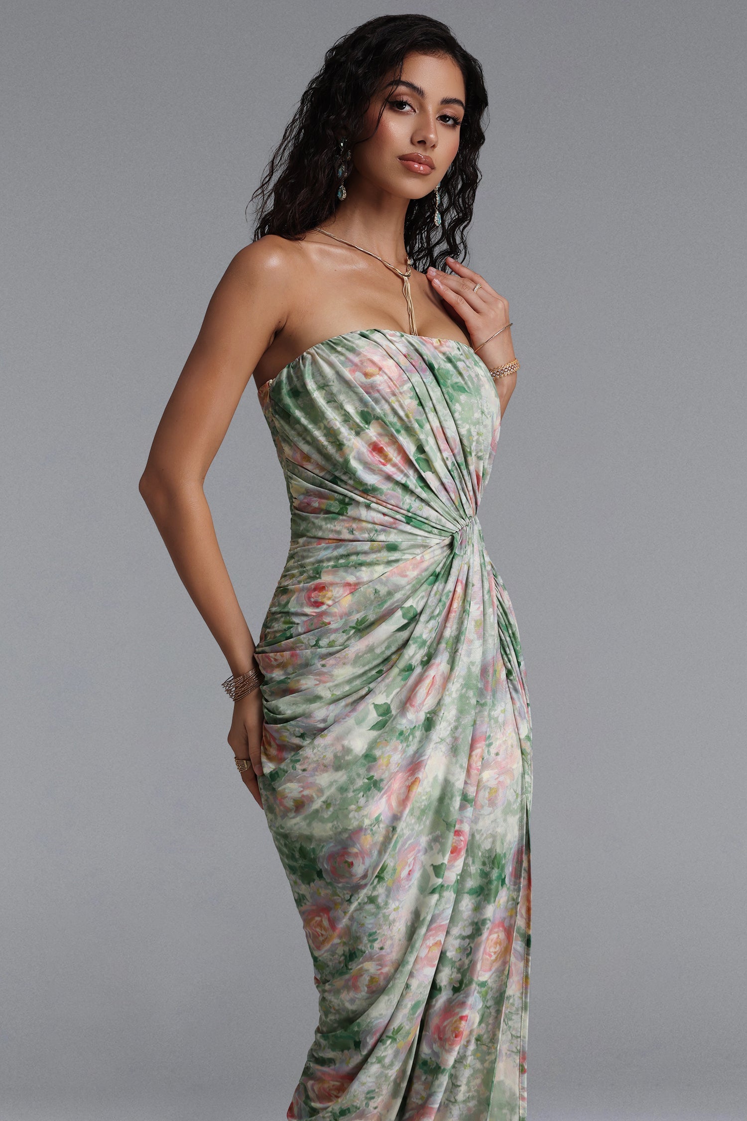 Vinly Romantic Contour Strapless High Slit Ruched Floral Print Mesh Maxi Dress D260304107