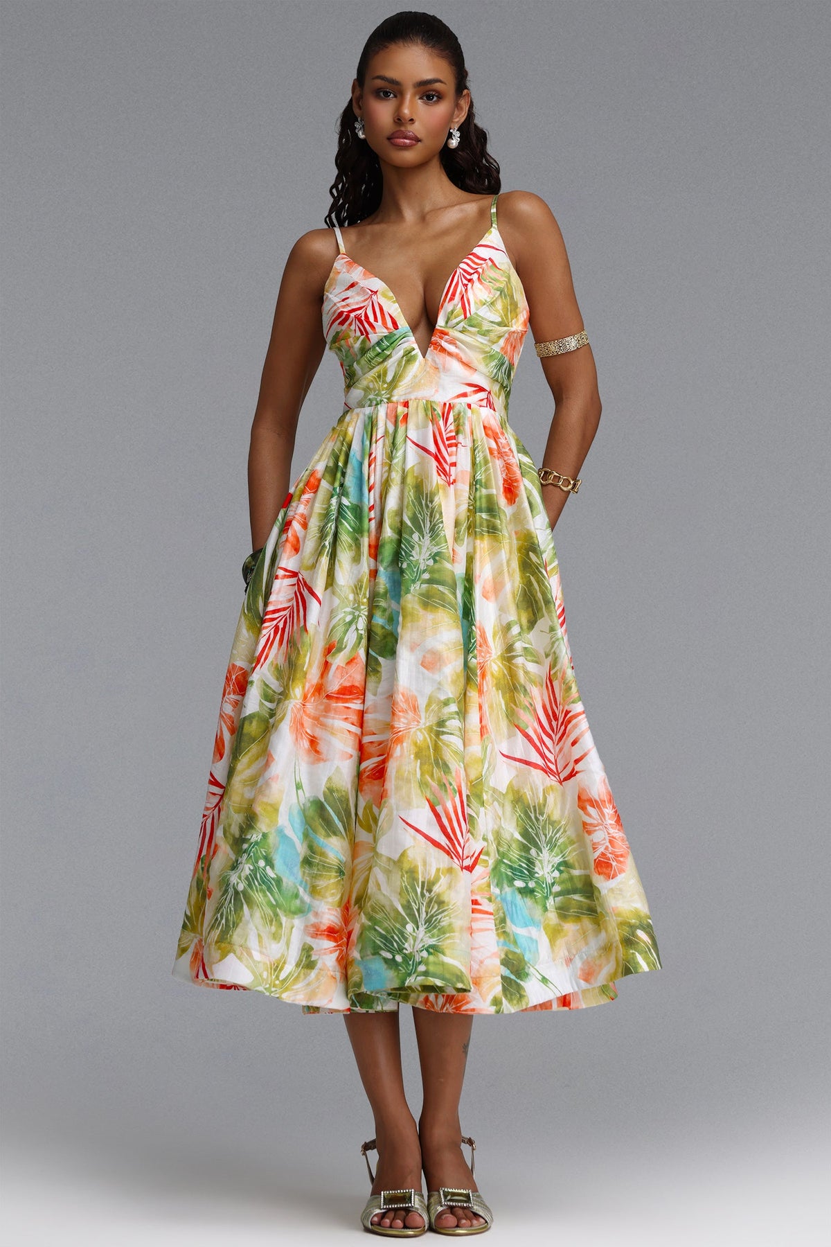 Kamaria Romantic Cinched V Neck Spaghetti Strap Ruched Floral Print Woven Maxi Dress C260405101
