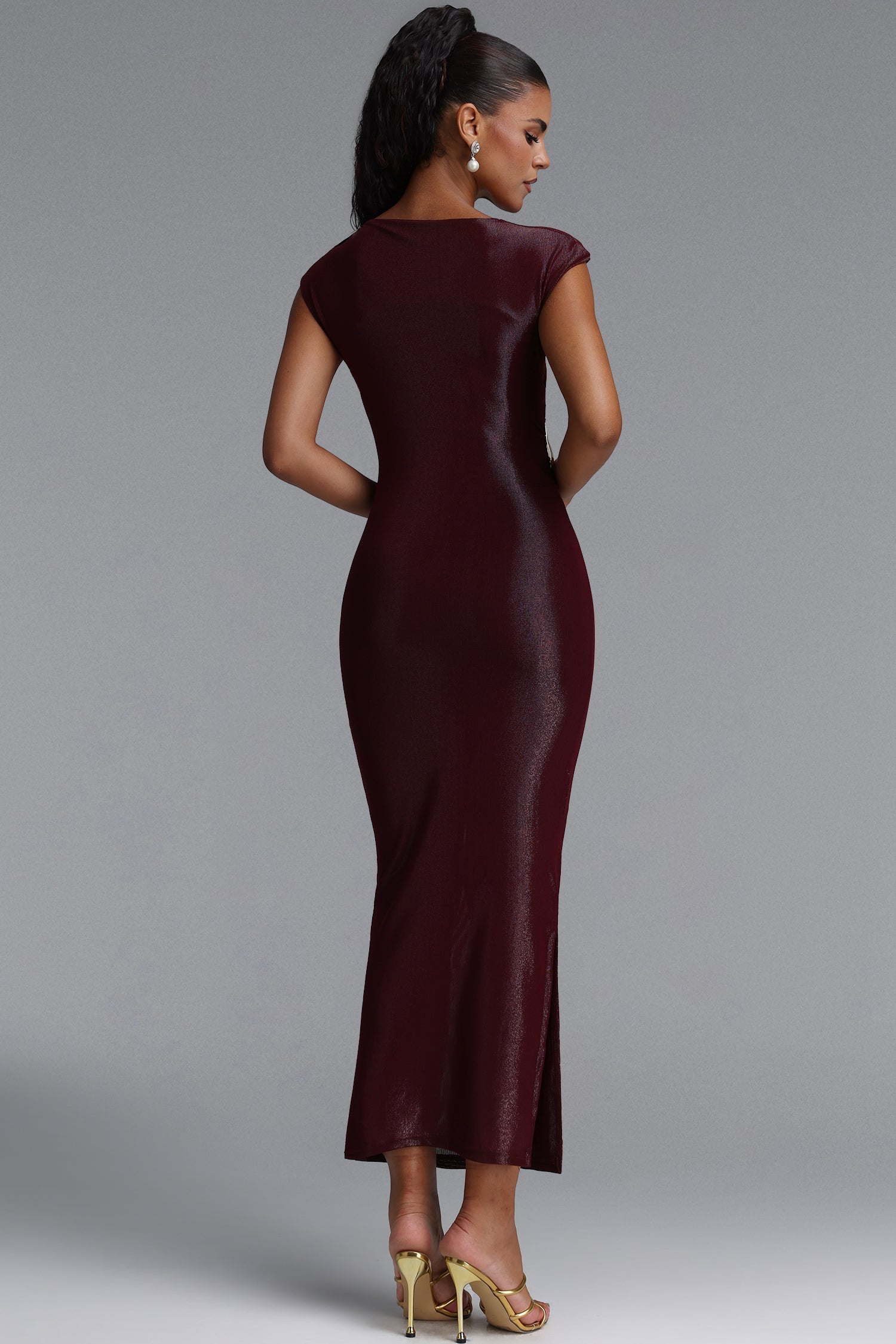 Denali Chic Contour Glitter Pleated Metal Decor Burgundy Maxi Dress D260706501