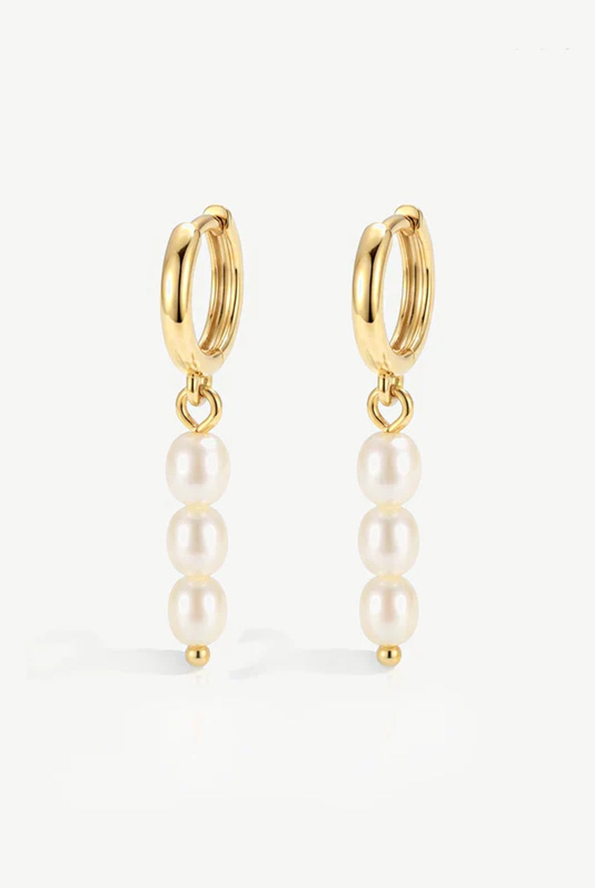 Tiny Baroque Pearl Huggie Hoop Earrings 324