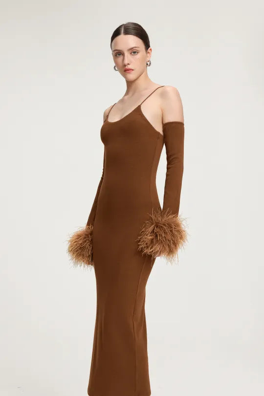 Feather-Cuffed Knit Midi Dress R2509DT054