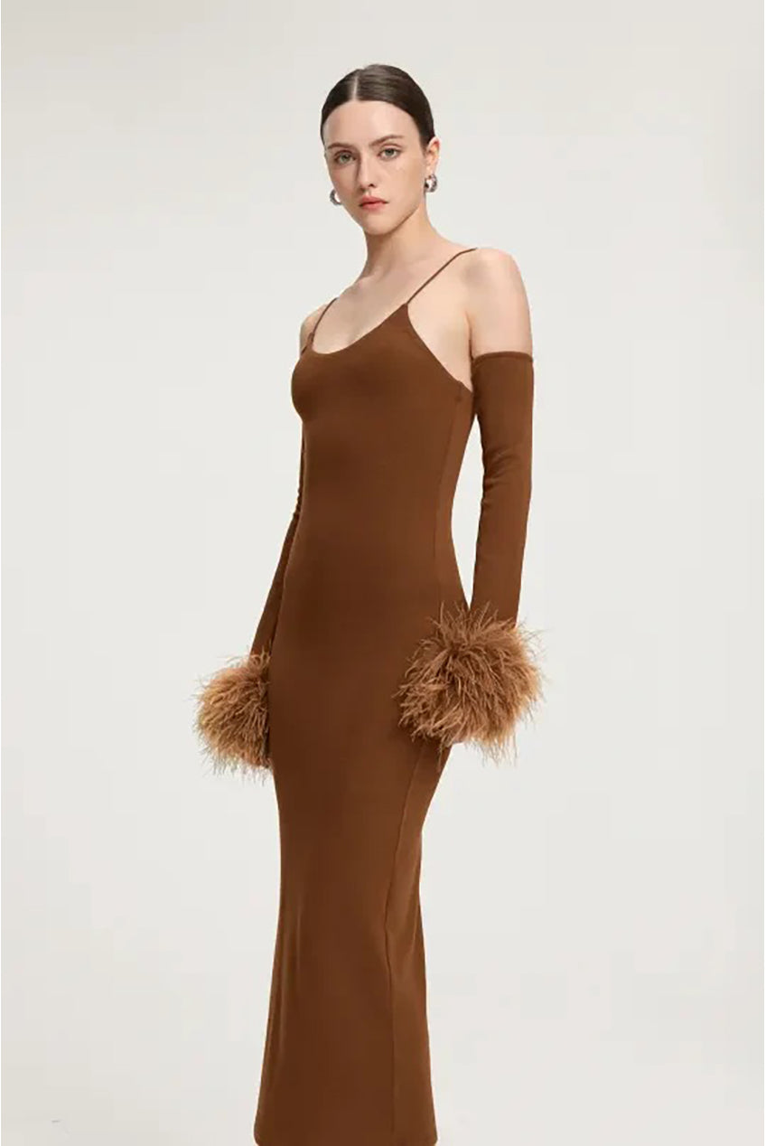 Feather-Cuffed Knit Midi Dress R2509DT054