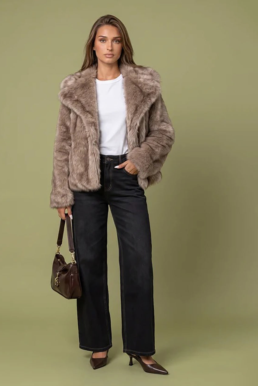 Tipped Faux Fur Jacket 40JKT38115
