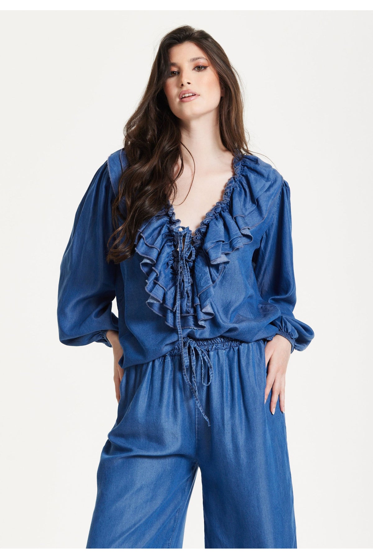 Ruffled V-Neck Long Sleeve Top 25SS8846008