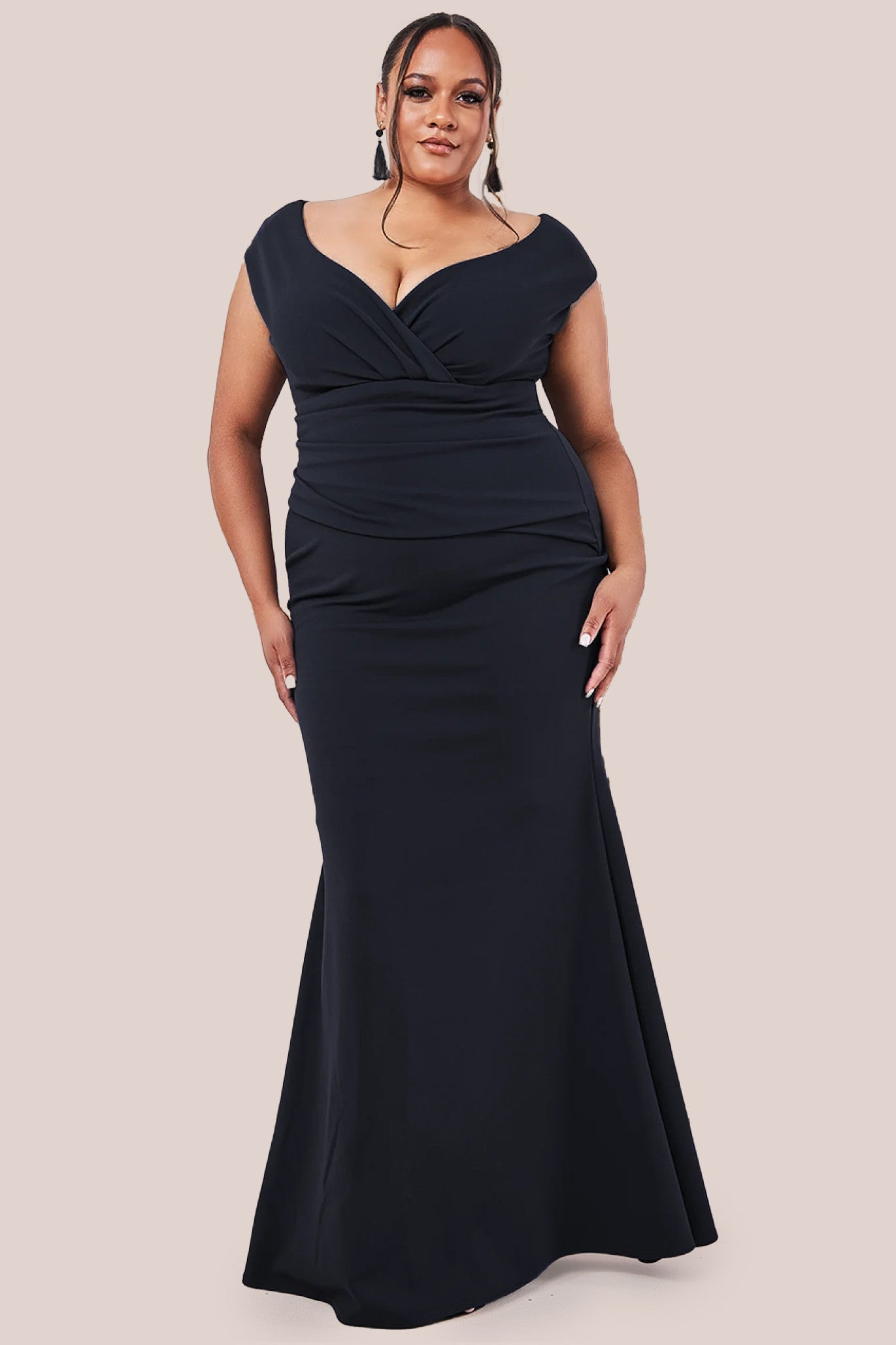 Bardot Pleated Maxi Dress - Black DR1092PLUS