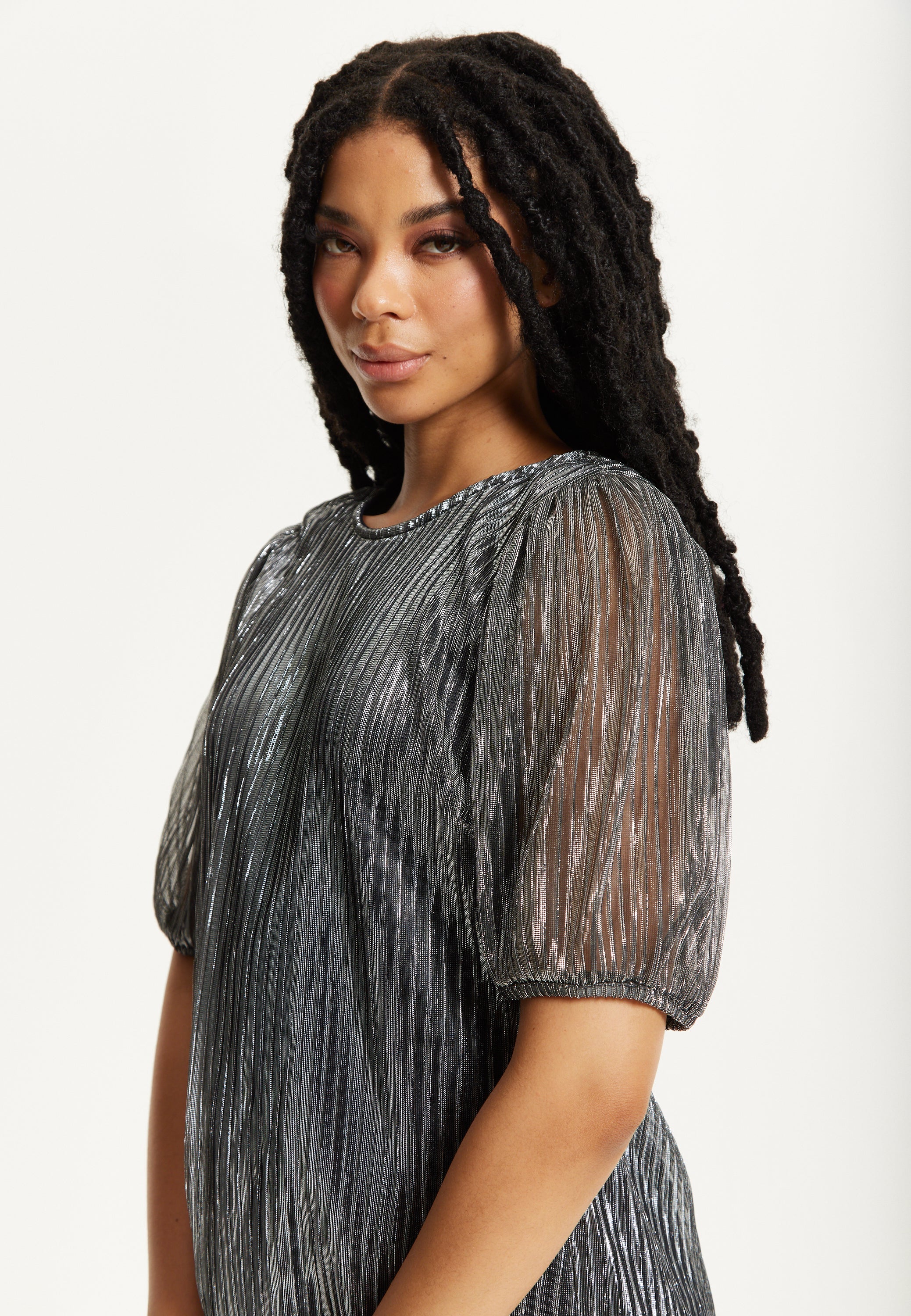 Metallic Pleated Puff Sleeve Top 25AW-53016