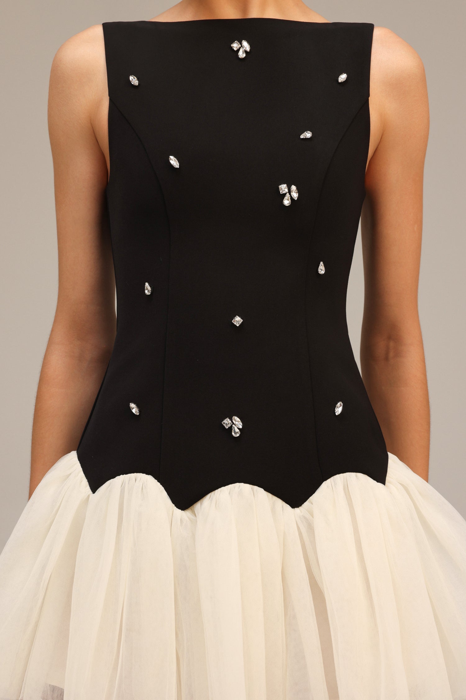 Salamo Sleeveless Diamond Mini Dress C250500034