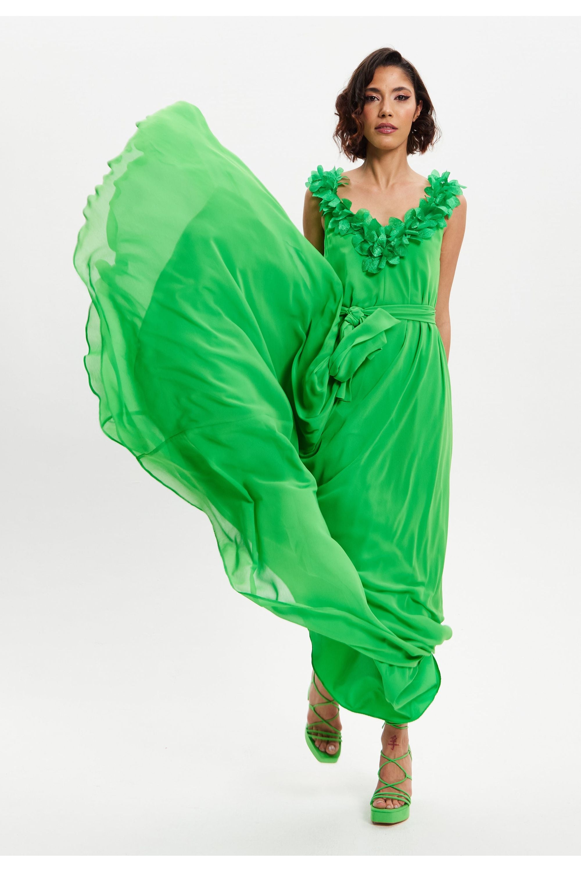 Leaf Detail Maxi Dress In Green ELF001010