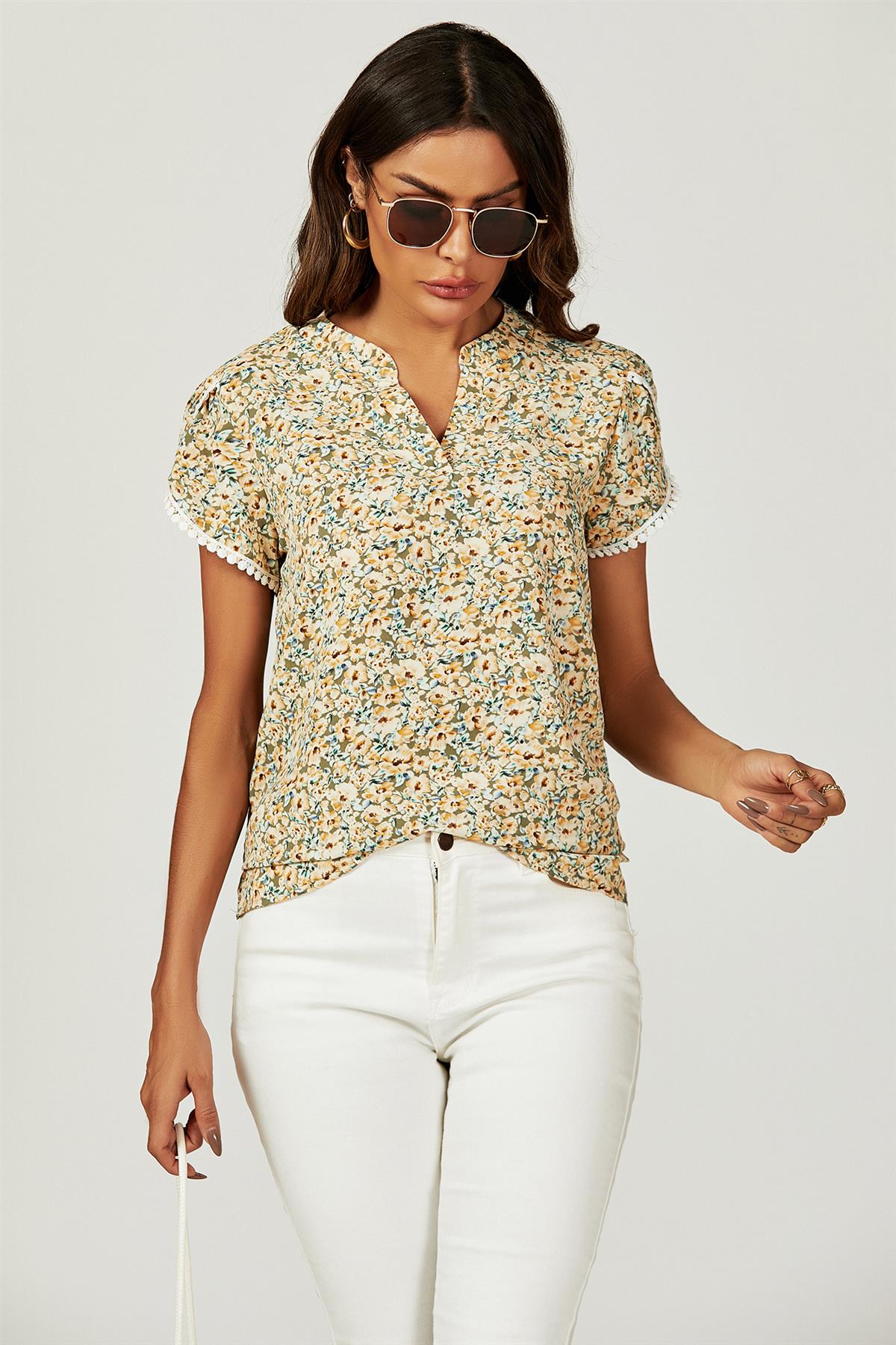 Floral Print Lace Trim Short Sleeve Blouse Top In Green Yellow FS649-GYF
