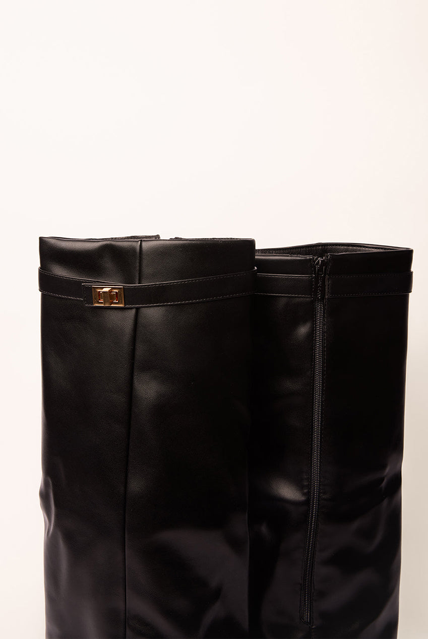 Cape Buckle Knee High Boots AW26183B003