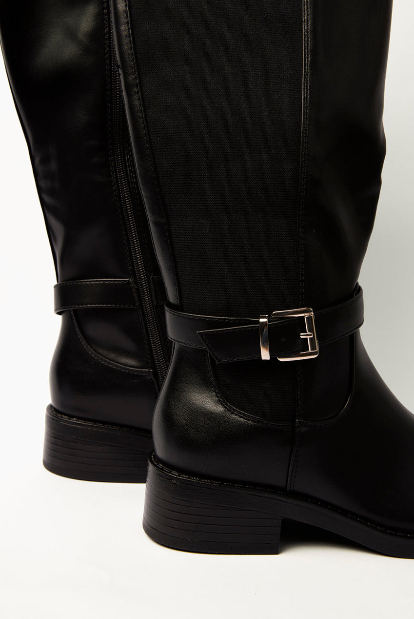 Buckle Detail Low Heel Long Boots AW26217B003