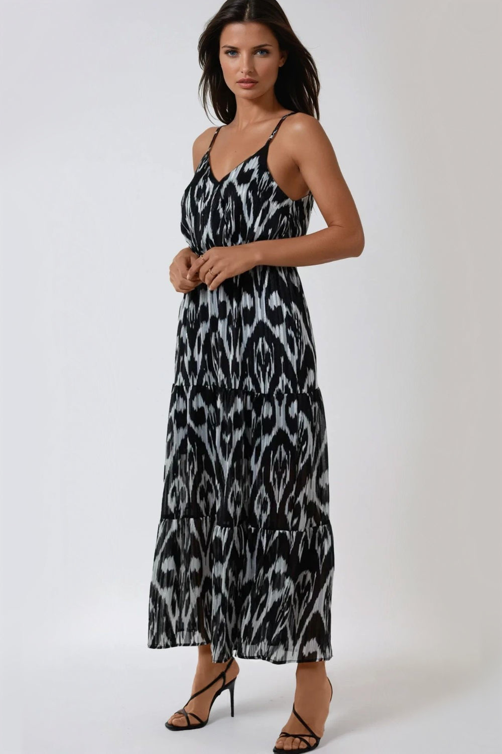 Black Strappy Wrap Maxi Dress ALQ2756003