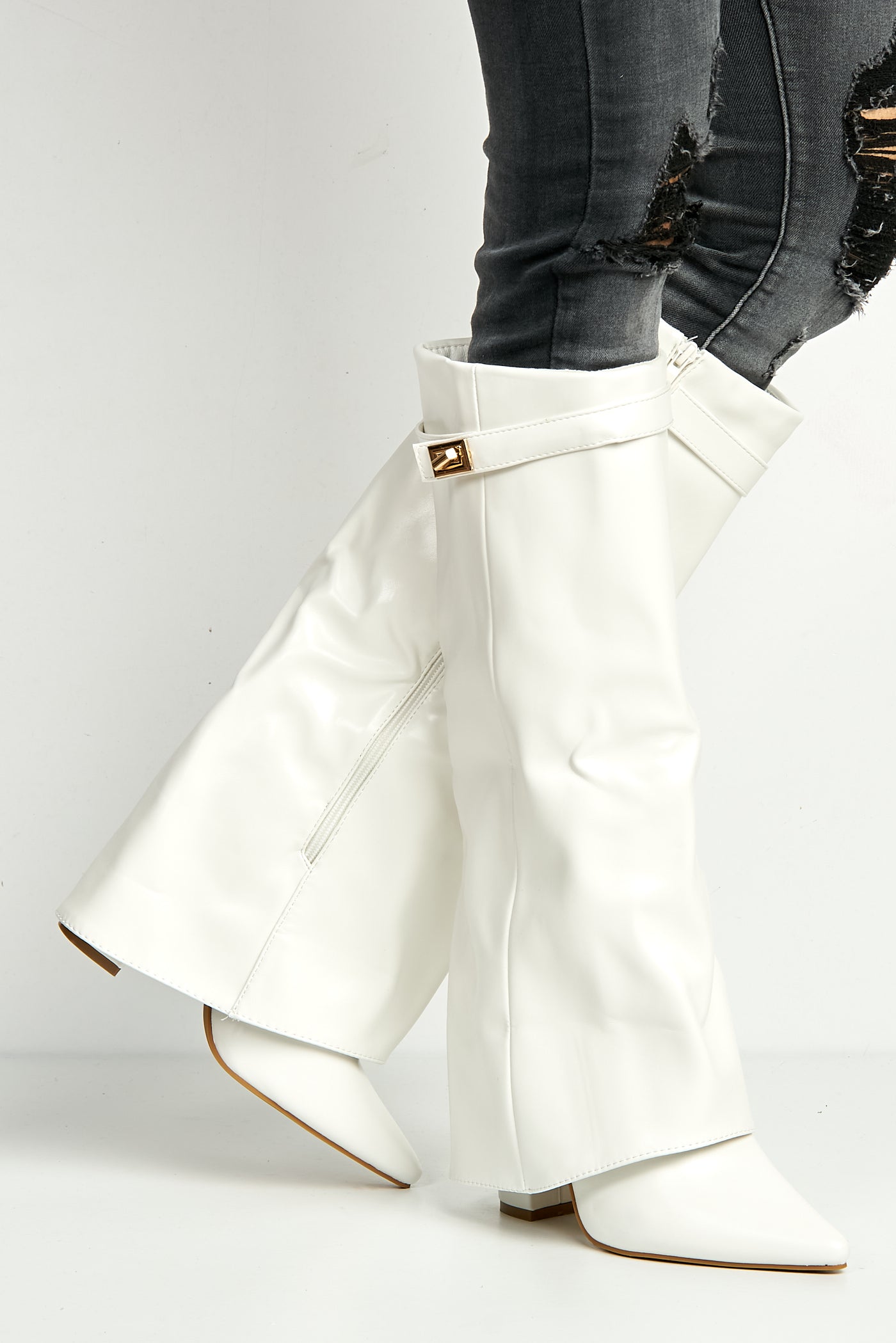 Ayla Block Heel Pointy Toe Gold Trim Buckle Collar Covered Calfboots In White Matt BAILEYS14-WHTMT