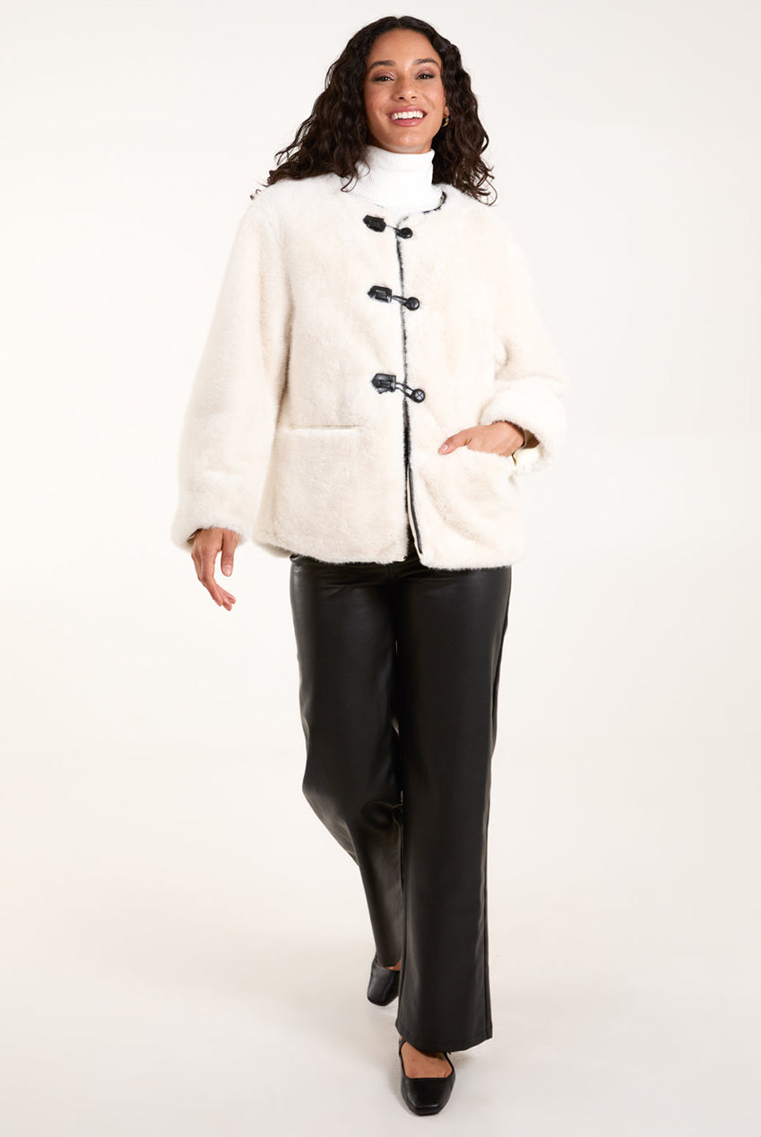 Collarless Toggle Detail Faux Fur Jacket BV246124013