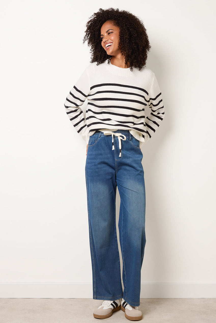 Elasticated Waist Jeans With Tie BV261203018