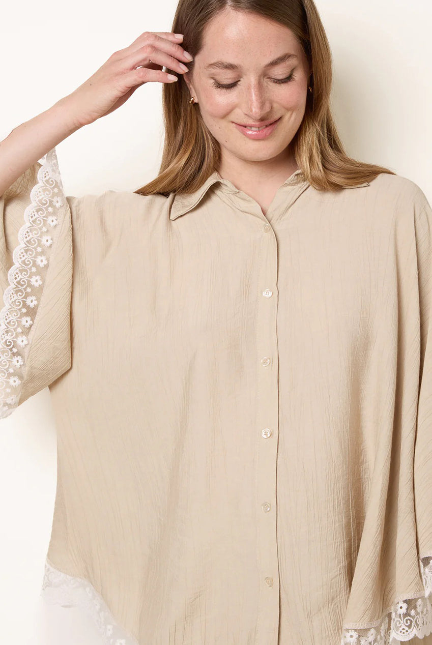 Oversize Crinkle Lace Hem Shirt BV6286IT039