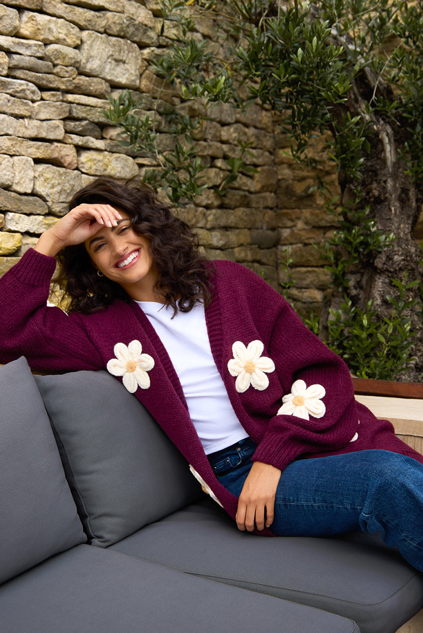 Daisy Large Flower Cardigan WF5257BV034