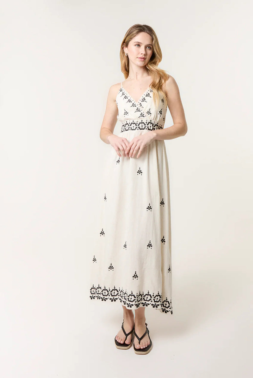 Embroidered Sleeveless Maxi Dress CC2492BV241A