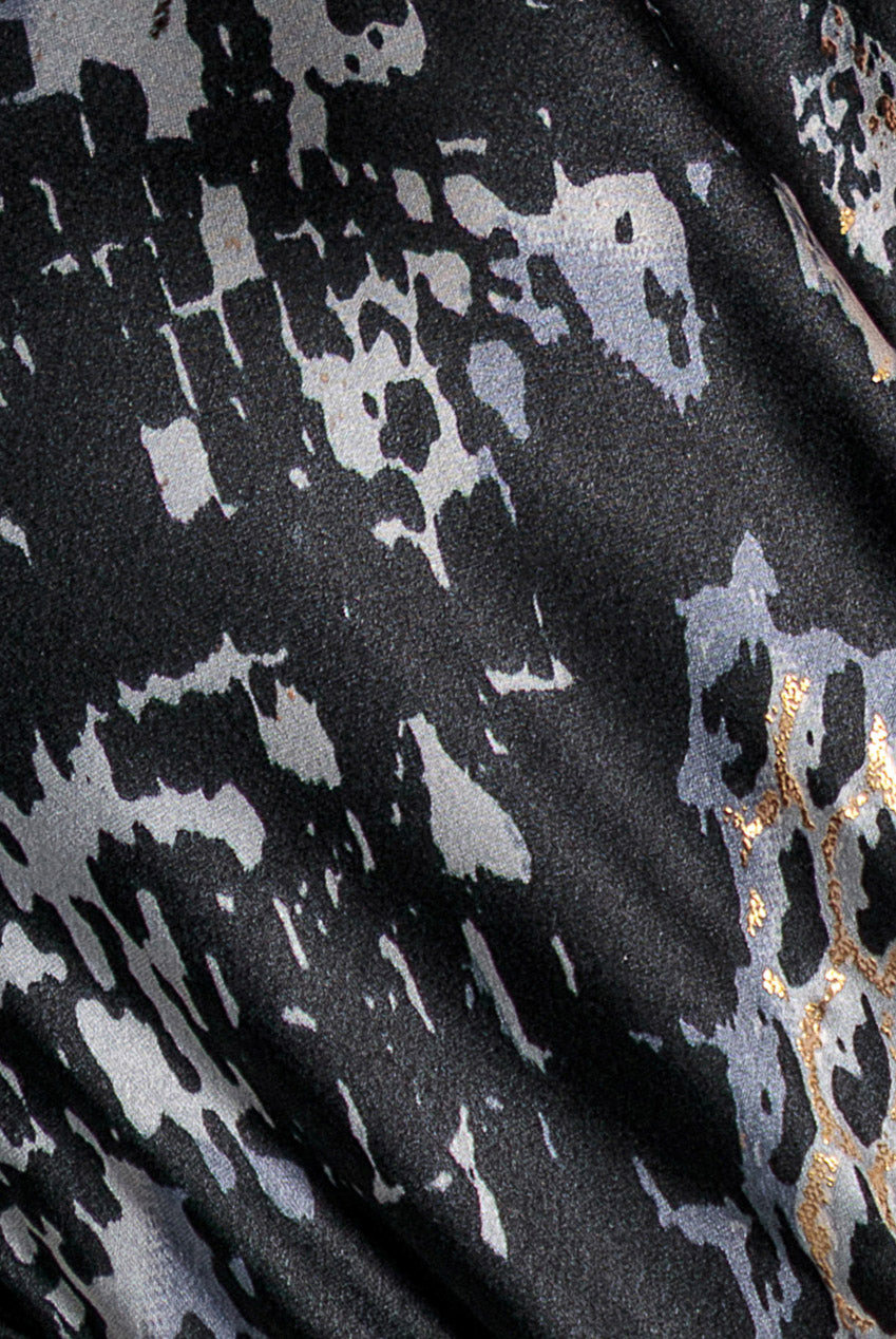 Foil Print Wrap Midi With Tassels - Black DR3699