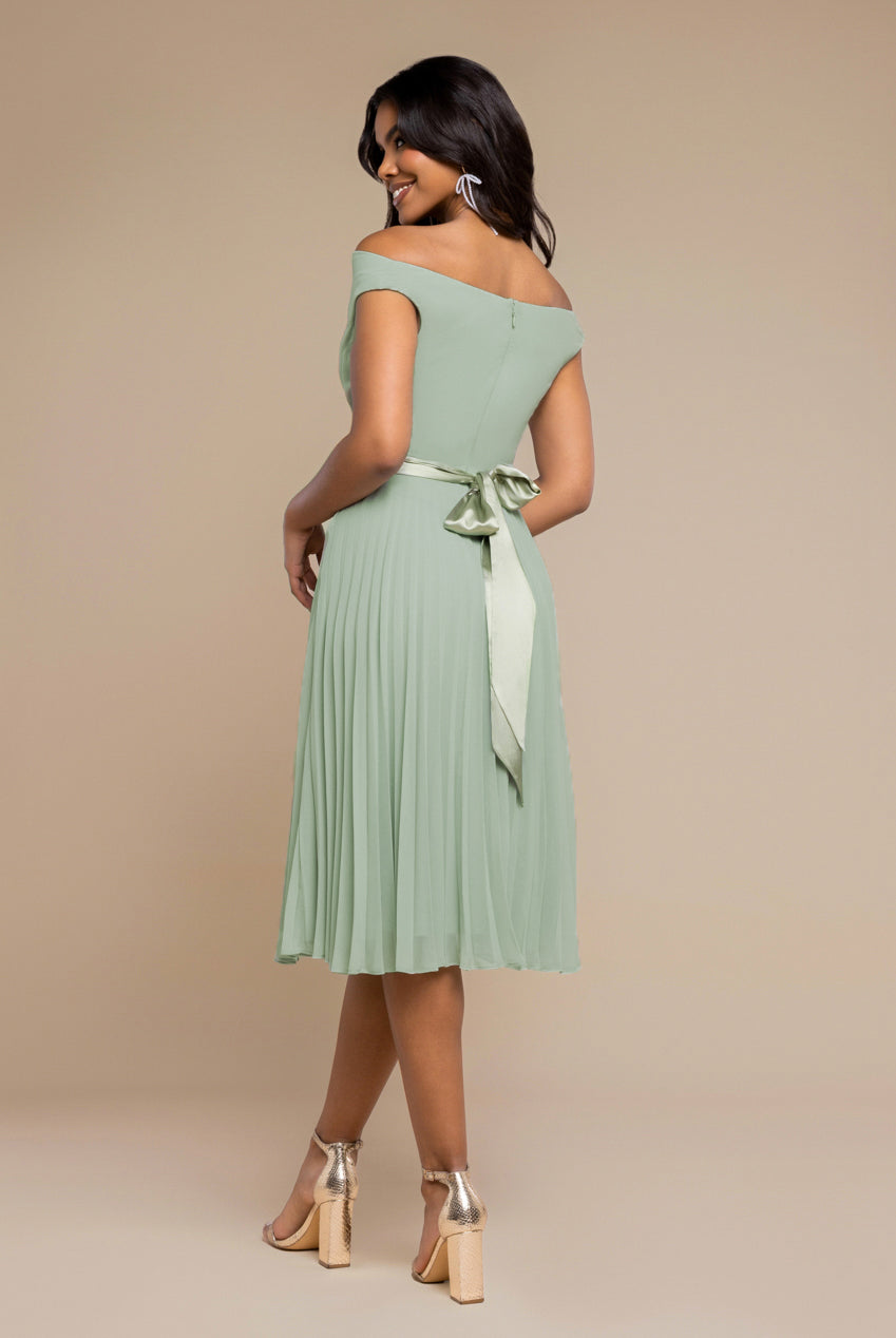 Cowl Neck Pleated A-Line Chiffon Midi Dress - Sage Green DR4501