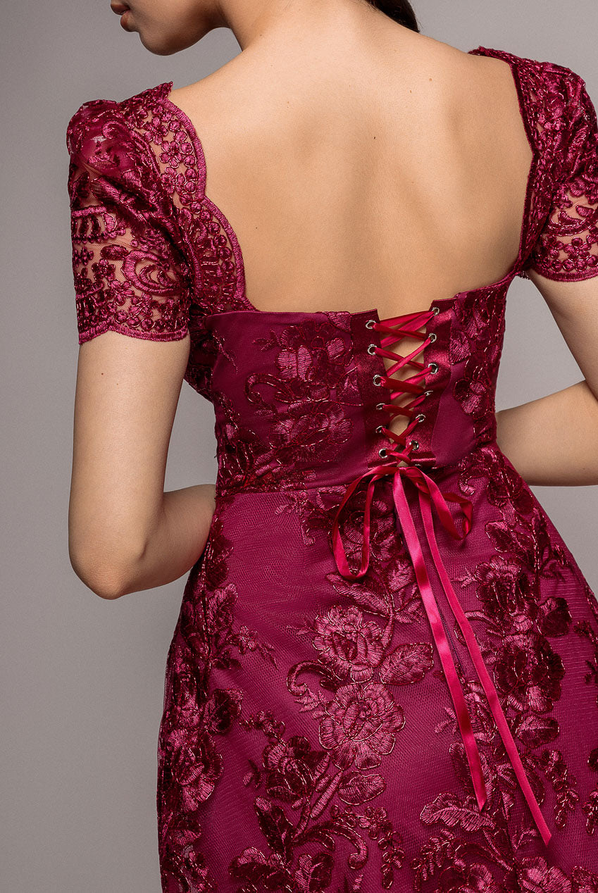 Scallop Edge Corset Back Structured Lace Mini Dress - Burgundy DR4966