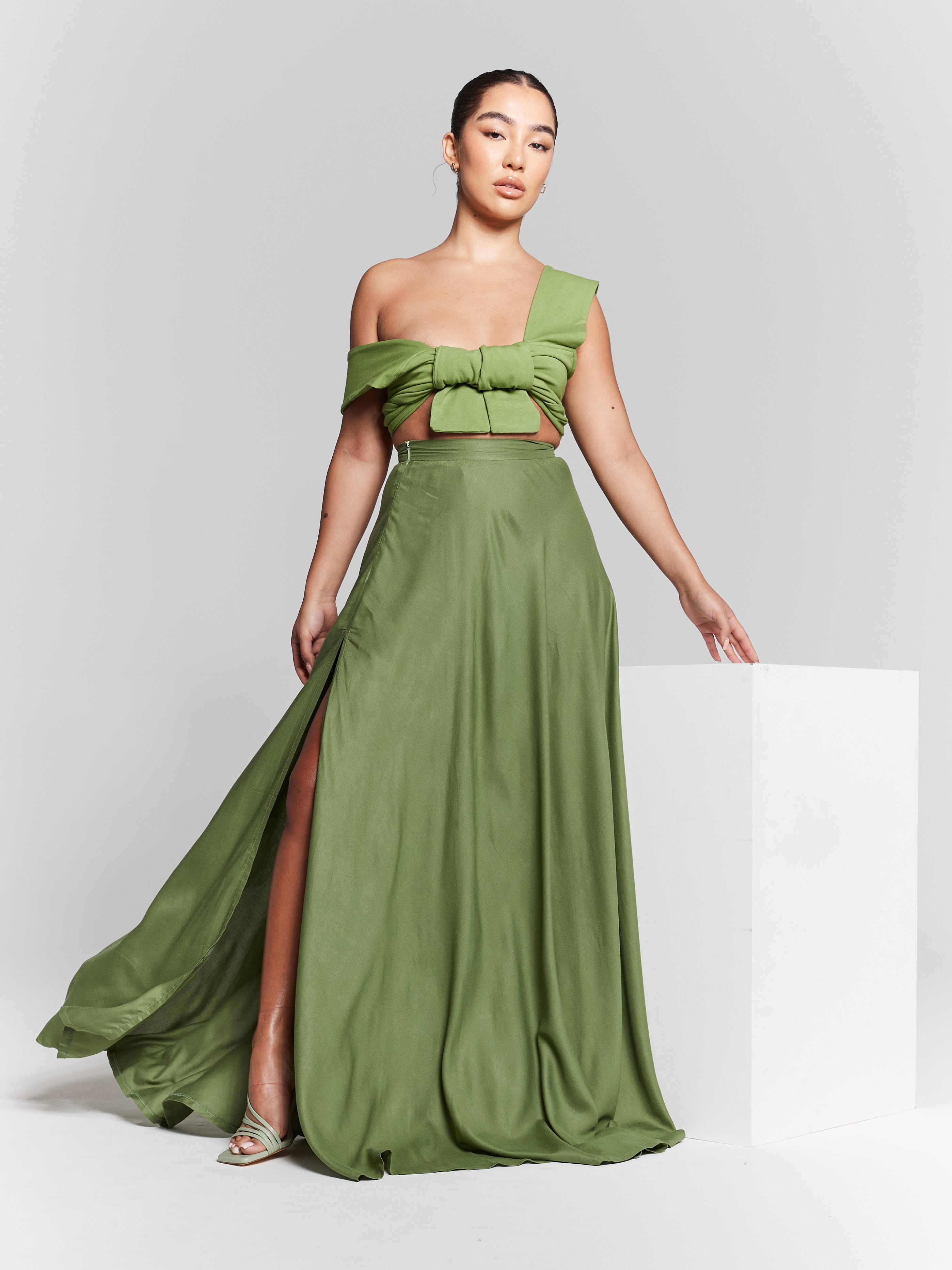 Olive Green High Waisted Maxi Skirt INF20281