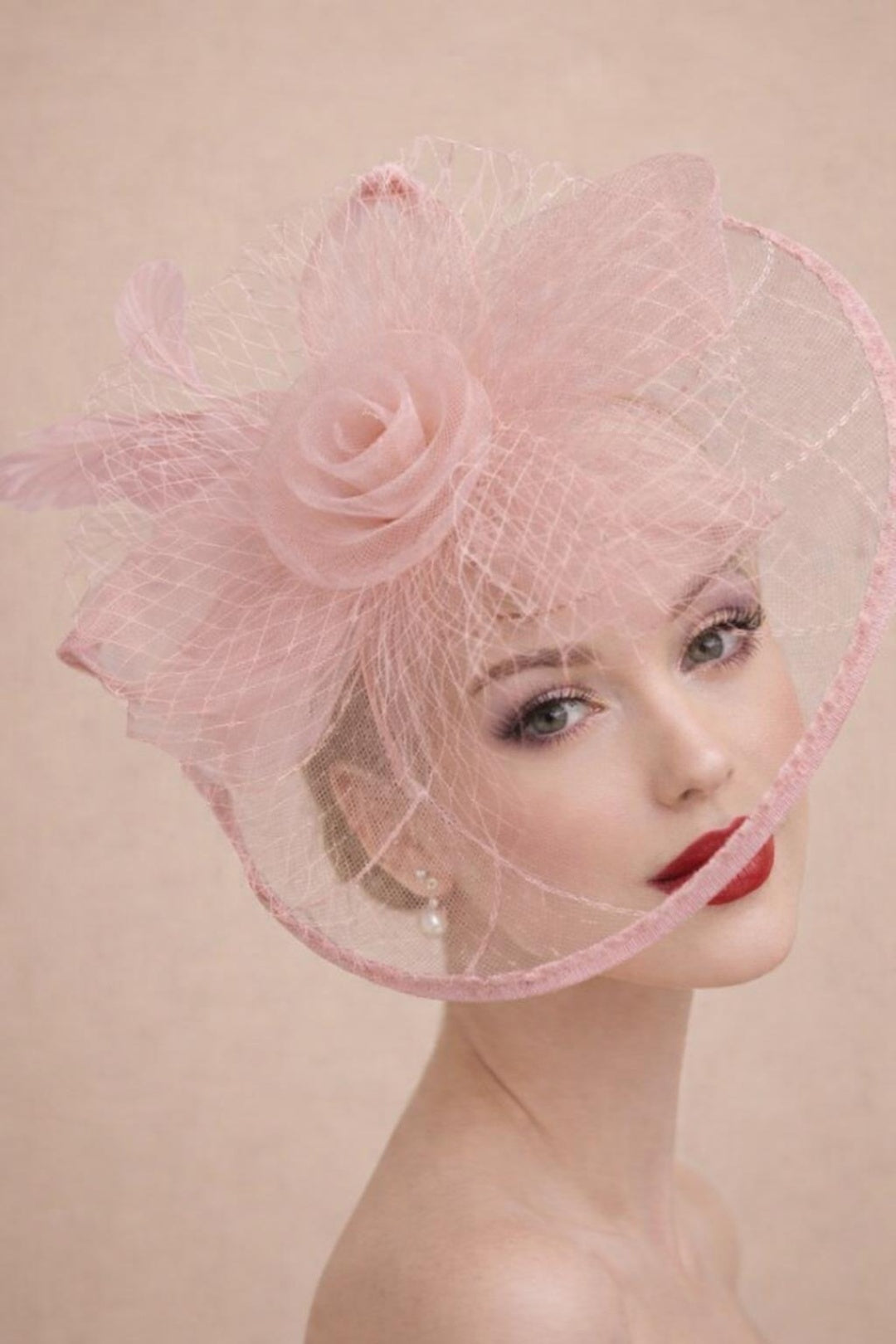 Floral Bow Mesh Detailing Fascinator In Pink HA302109