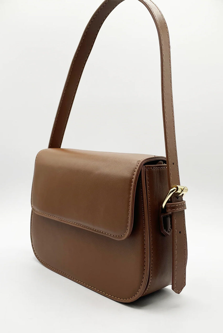 Rounded Cross Body Bag In Brown HB324806