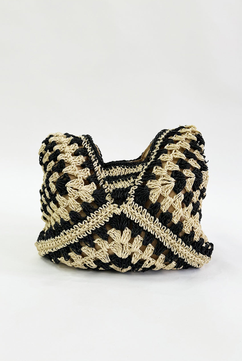 Black Woven Straw Shoulder Bag HB327102