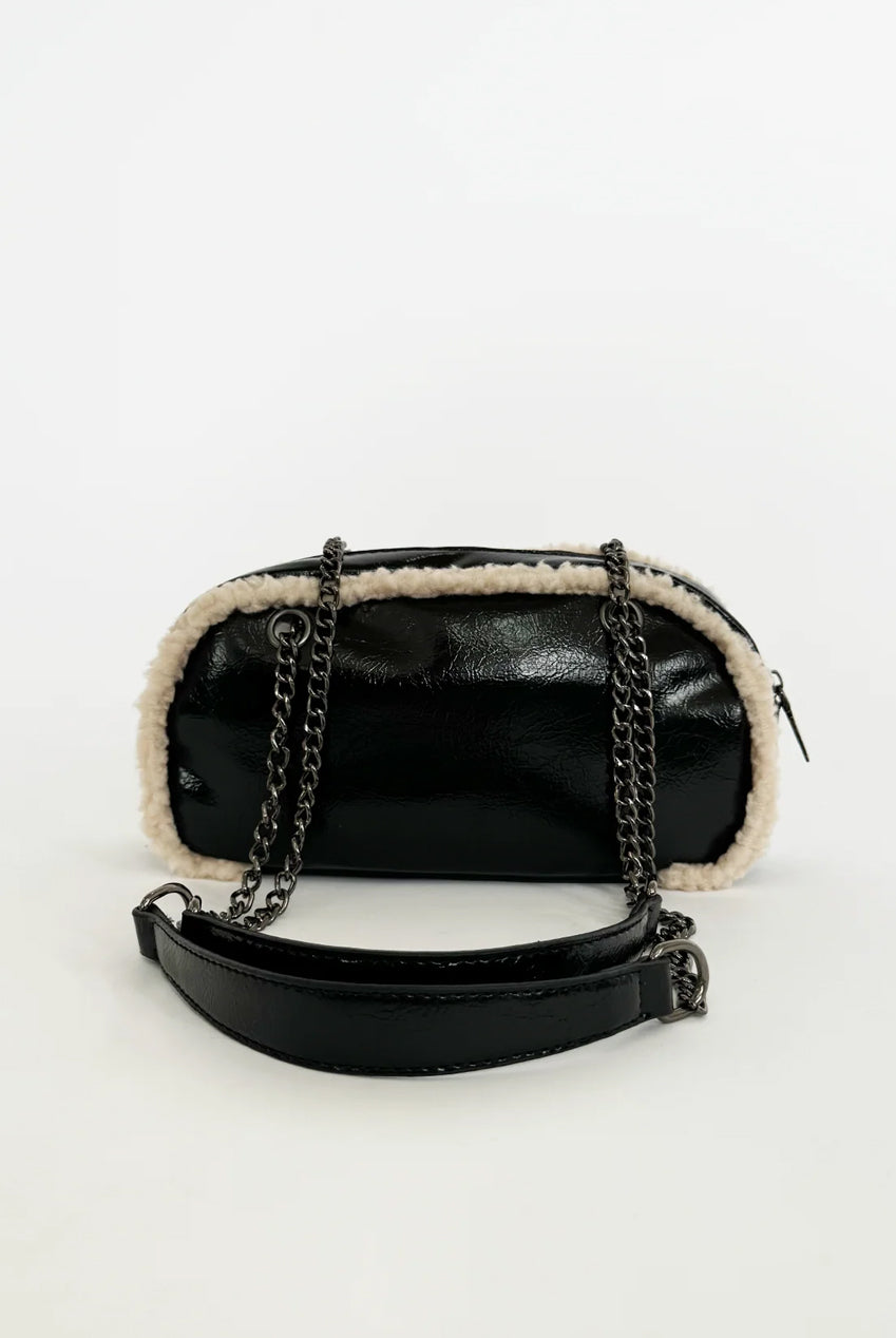 Patent Shoulder Bag With Borg Fur Trim HB329202
