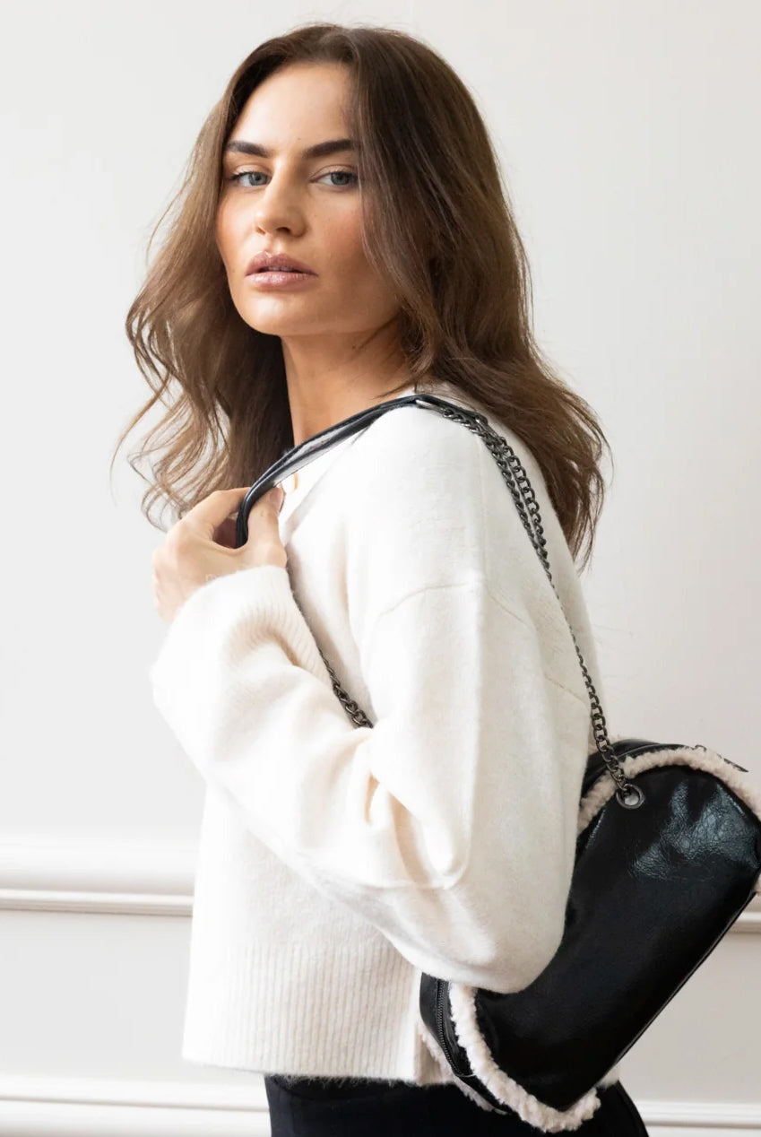 Patent Shoulder Bag With Borg Fur Trim HB329202