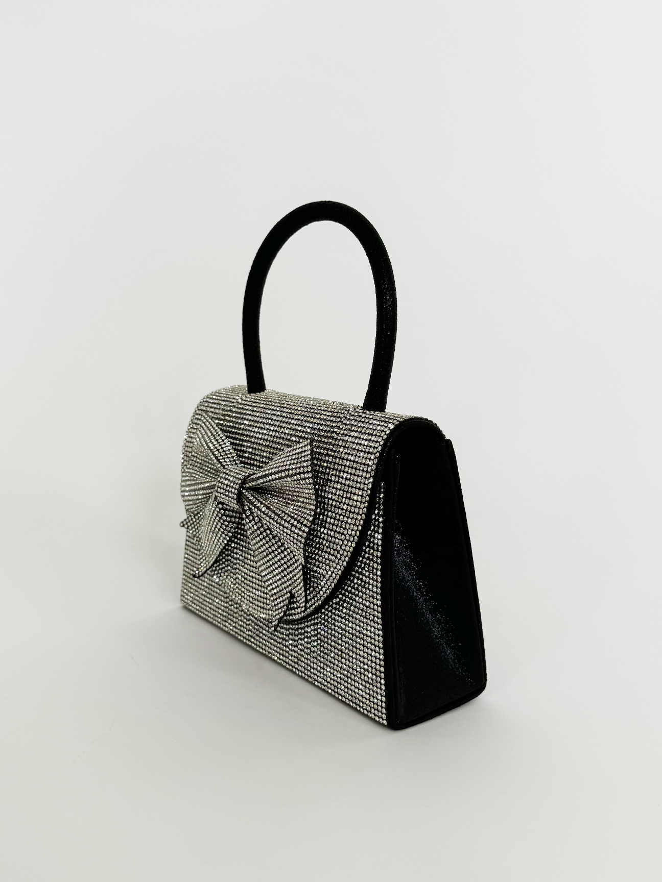 Rhinestone Grab Bag With Bow Detail HB330002
