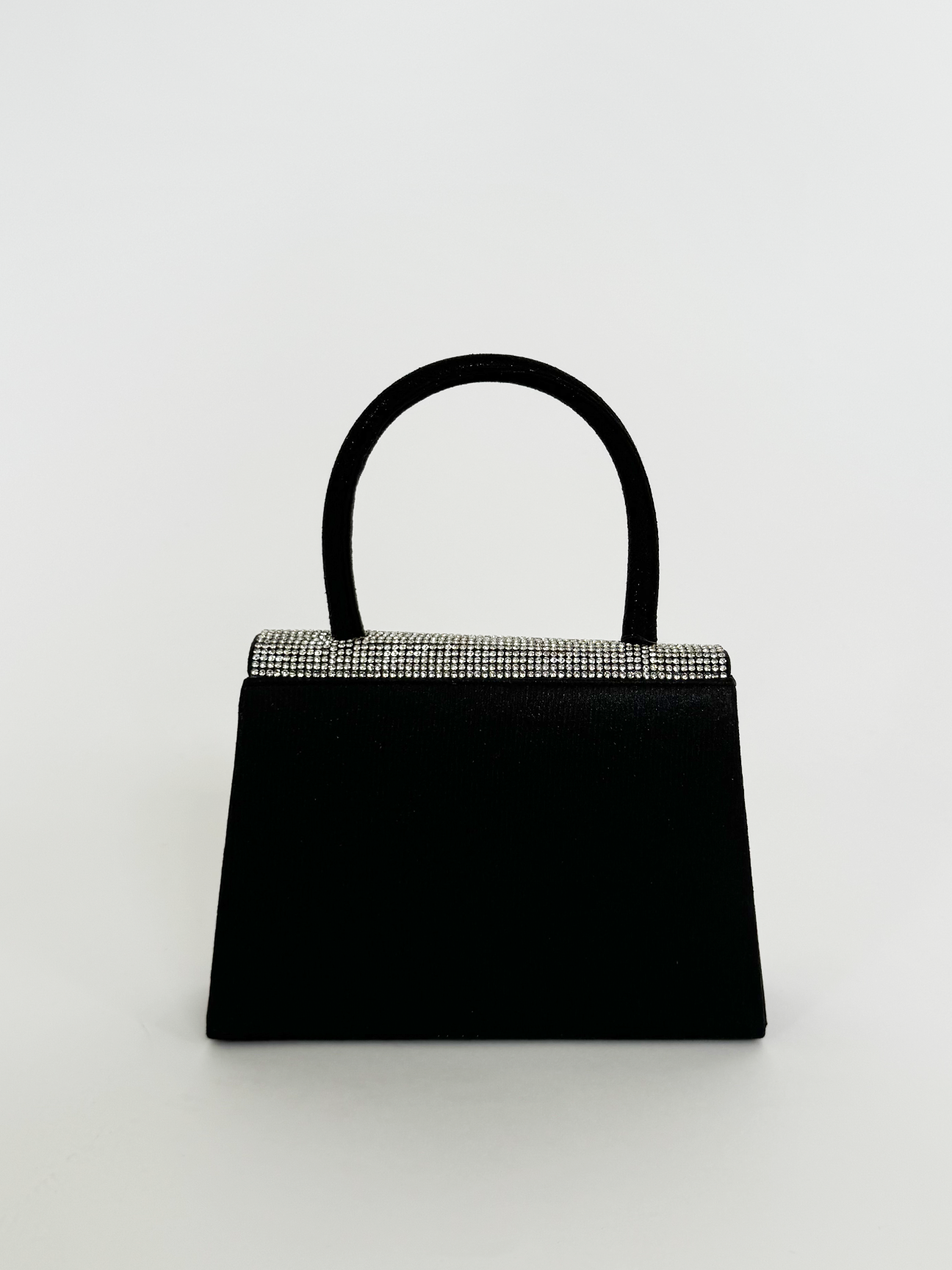 Rhinestone Grab Bag With Bow Detail HB330002