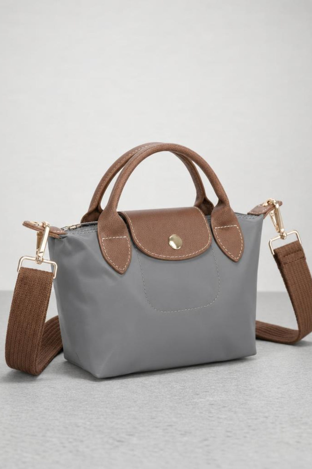 Mini Pouch Crossbody Bag In Grey HB348511