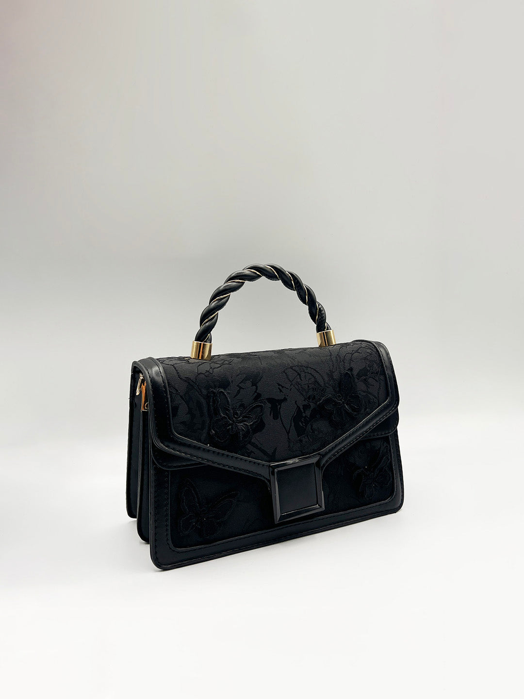 Butterfly Embellished Stachel In Black HB360202