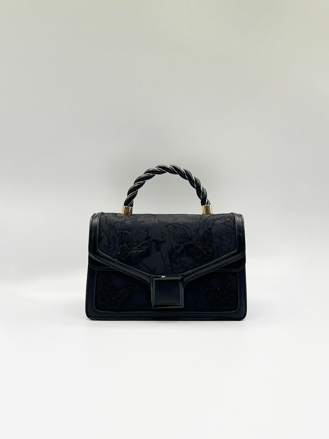Butterfly Embellished Stachel In Black HB360202