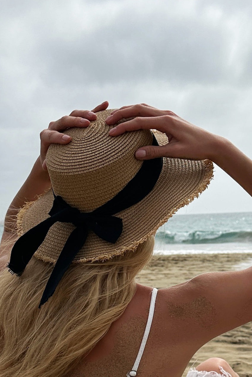 Straw Hat With Black Ribbon Bow HW313428