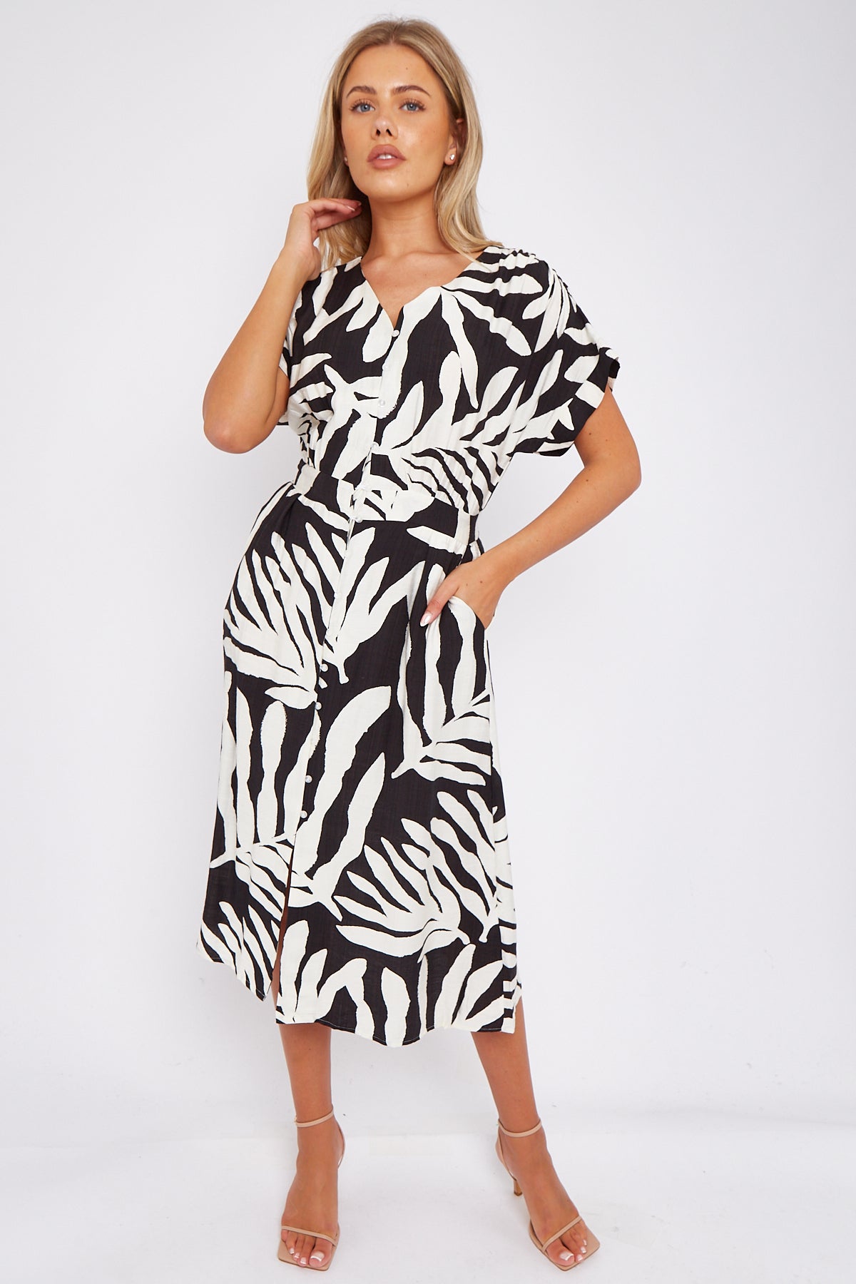 Black Leaf Print Short Sleeve V Neck Midi Dress LS-2433-B2