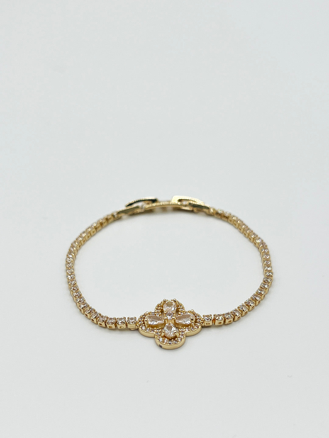 Clover Diamante Bracelet In Gold - Gift Boxed JE411924