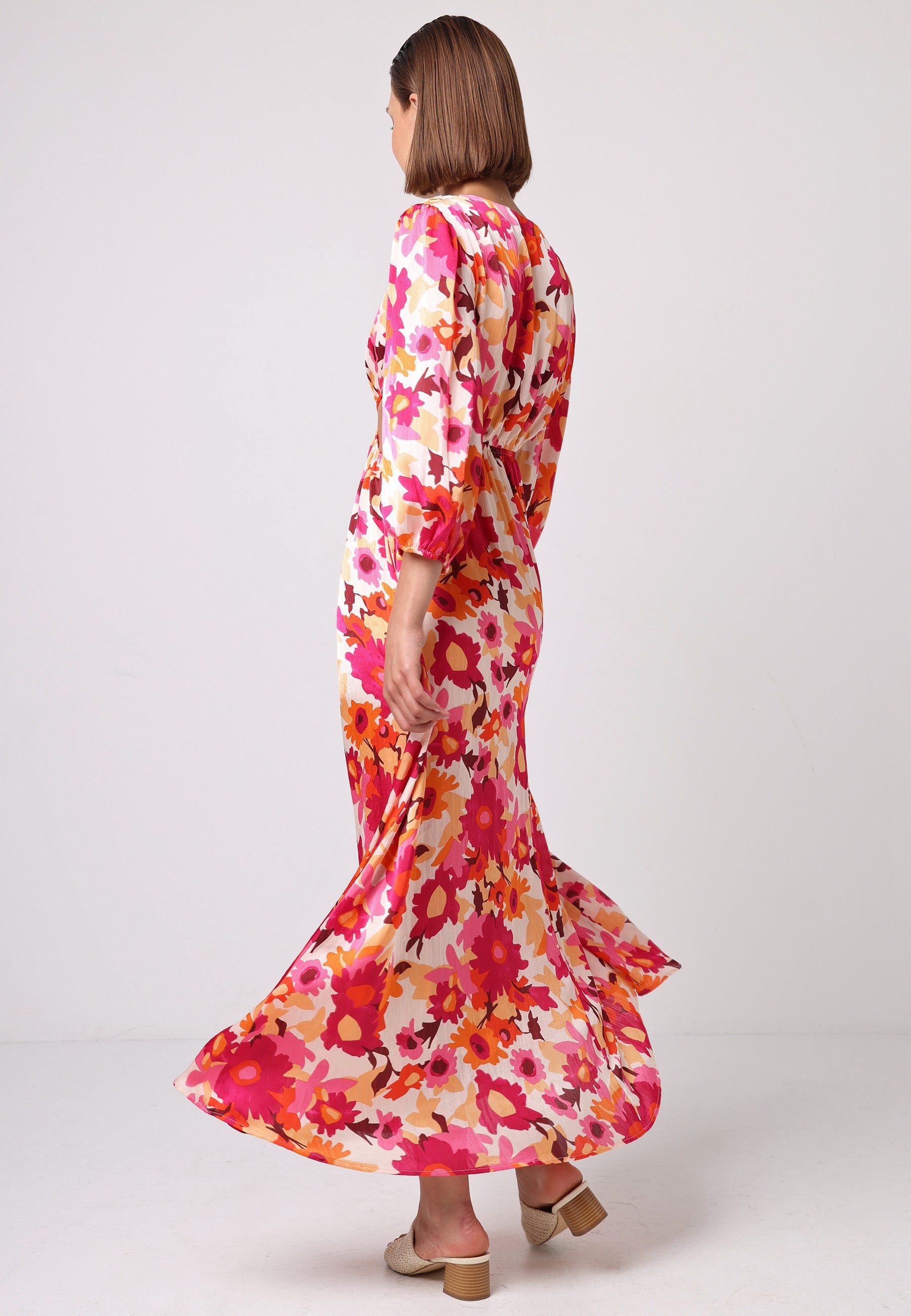 Cut Out Long Sleeve Maxi Dress In Pink Floral Print J035506HOTPNKF
