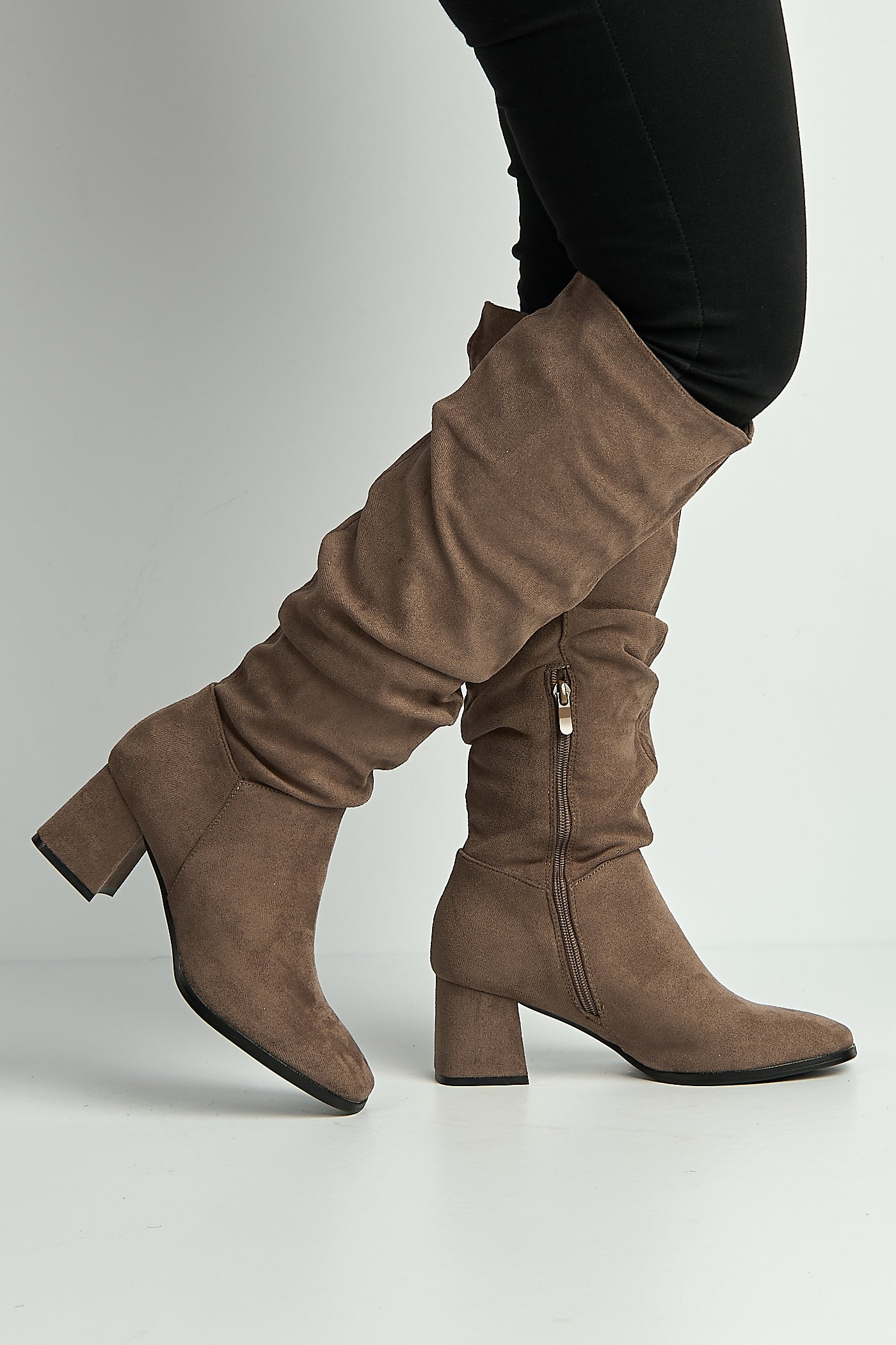 Giana Rouched Block Heel Knee High Boots In Taupe Suede LS9817-TAUSU
